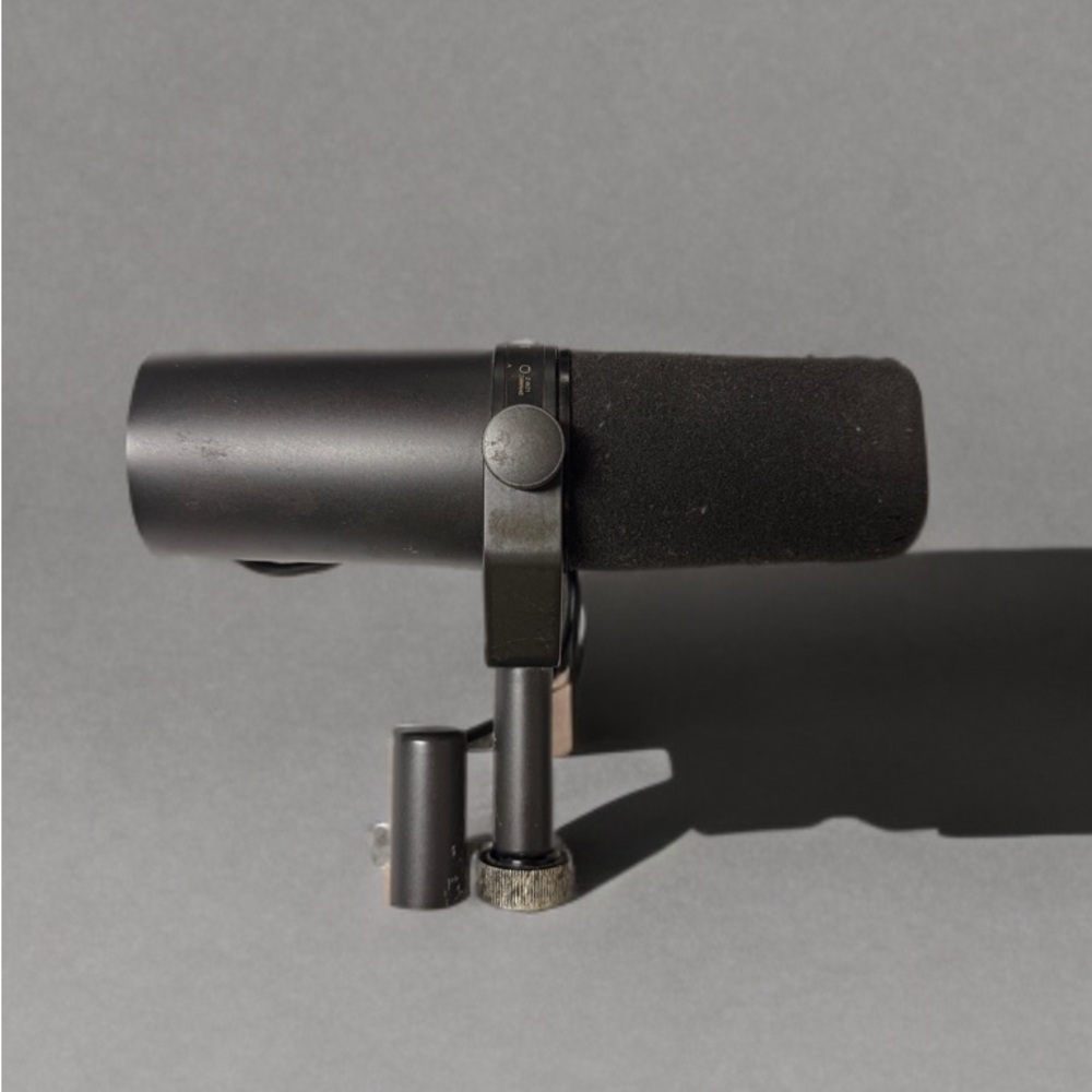 Shure SM7B Dynamic Microphone
